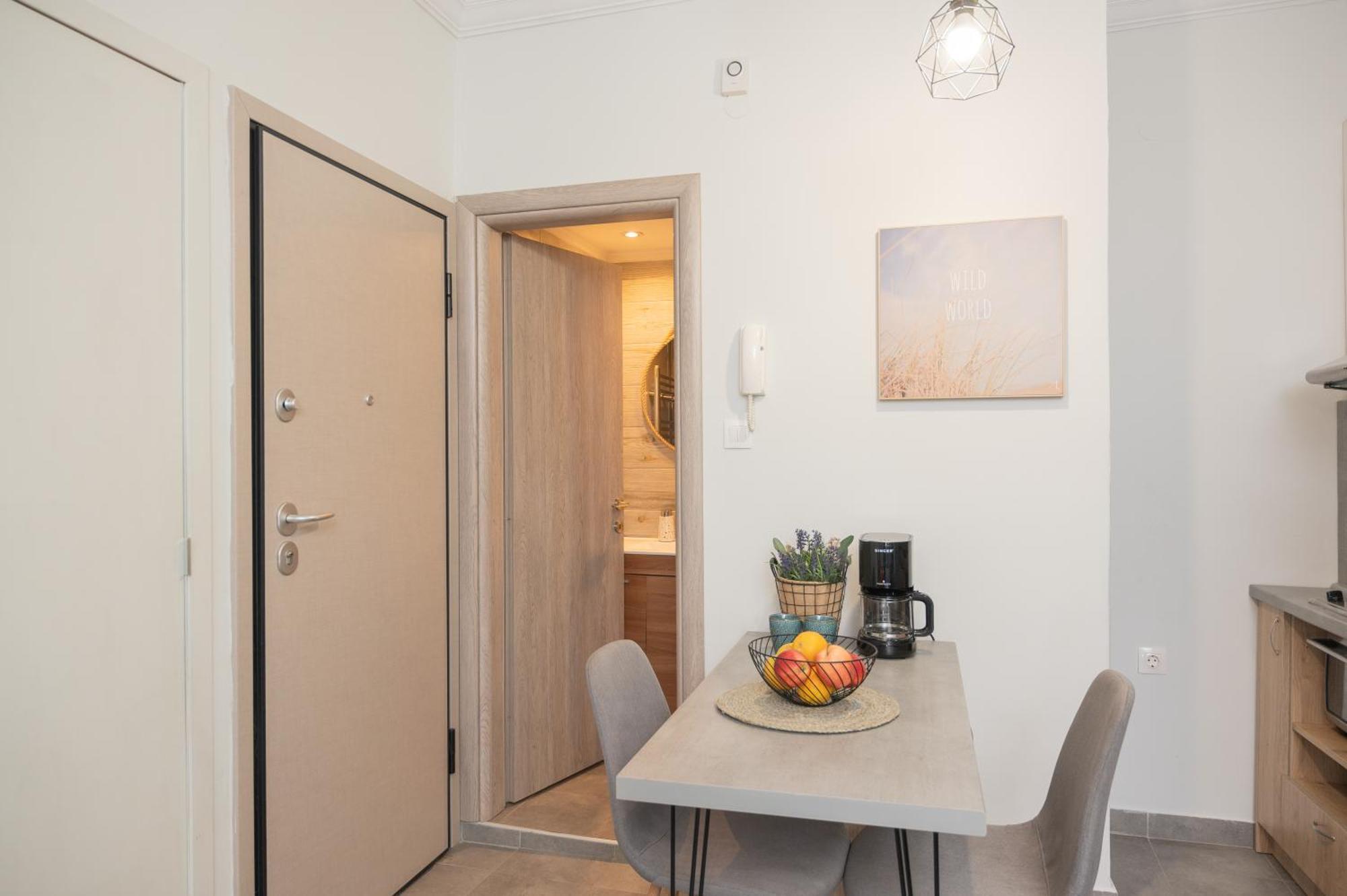Niso Thessaloniki Hospitality Apartments Exterior photo